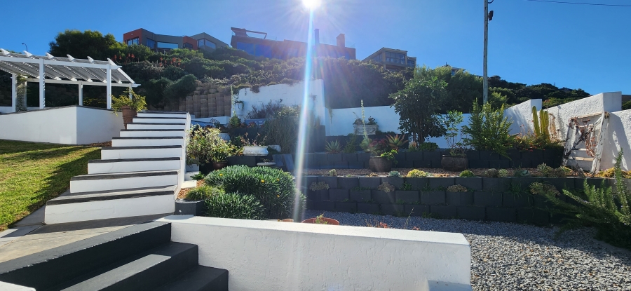 4 Bedroom Property for Sale in Dana Bay Western Cape
